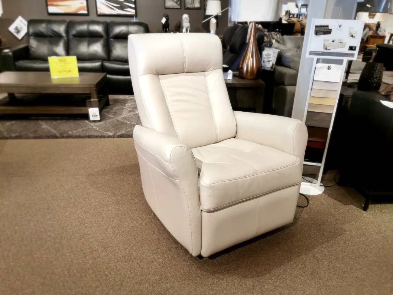 42211 Yellowstone II Power Swivel Glider