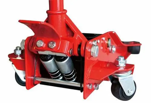 DuroPro 3 Ton Low Profile Jack Hydraulic trolley jack is designed to lift, but not support, one end of a vehicle-437376