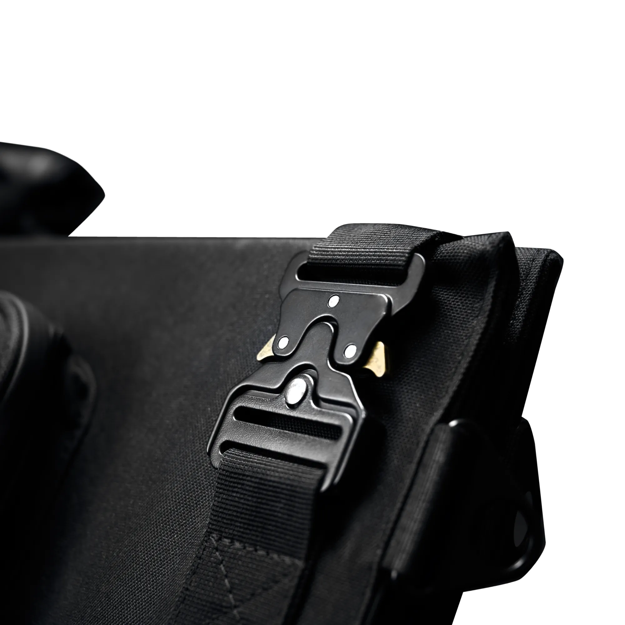 Goal Zero (8) Nomad 400 PRO Solar Bundle