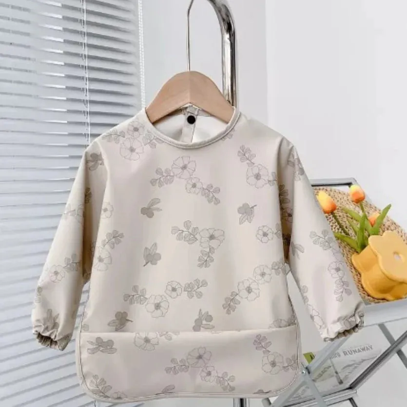 Nil Baby Bib Long Sleeve
