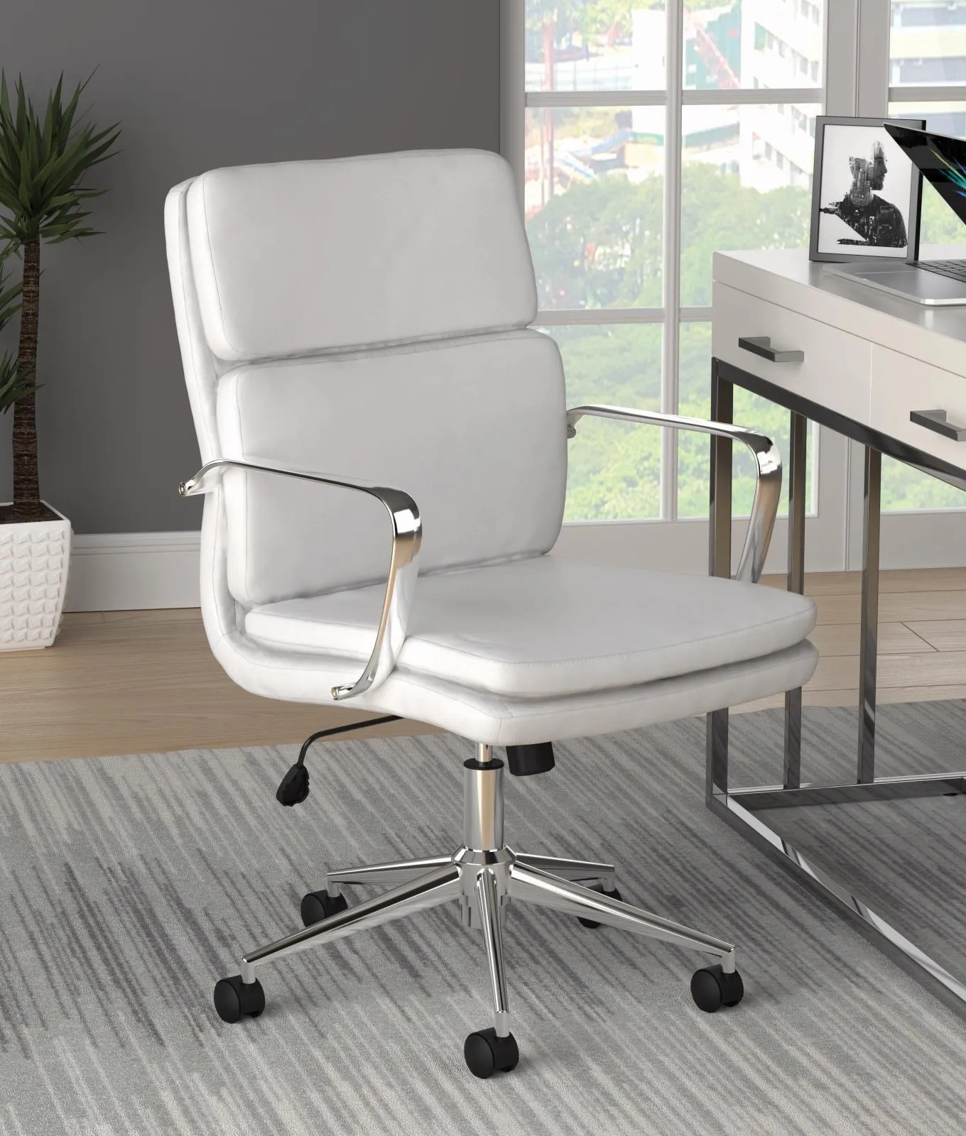Office Chair - Ergonomic Workspace Comfort
