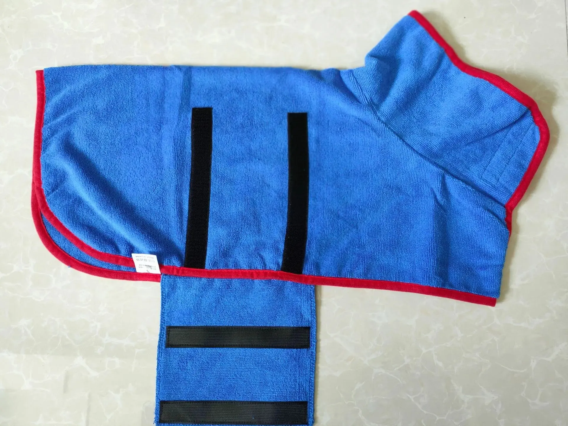 Quick-Dry Pet Bathrobe made from Microfiber
